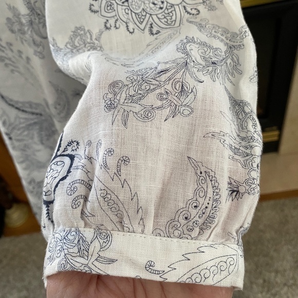 Malvin I Love Linen Embroidered Top Size: M - Picture 6 of 11